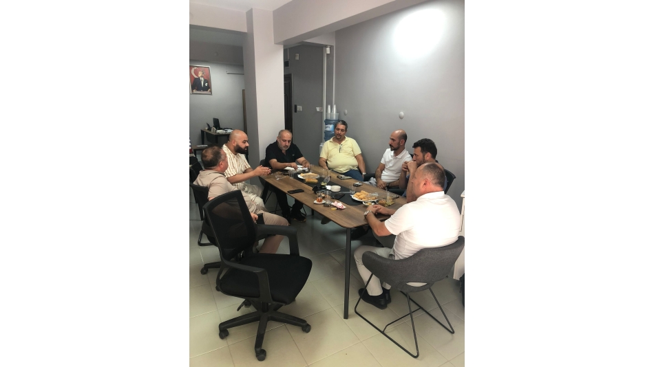 Yönetim Kurulu Üyeleriyle Sektörümüzün Devamı İçin Toplantı Yapıldı